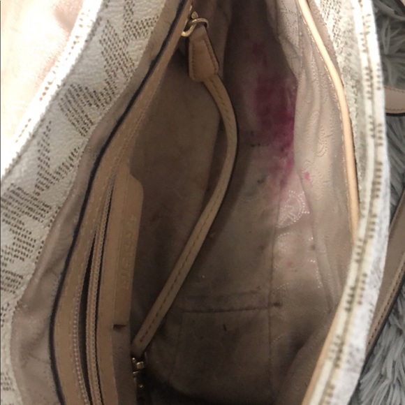 Michael Kors handbag - Picture 6 of 7